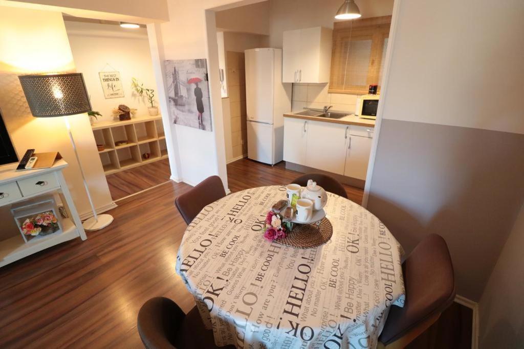Eva Twin Apartments ブカレスト エクステリア 写真