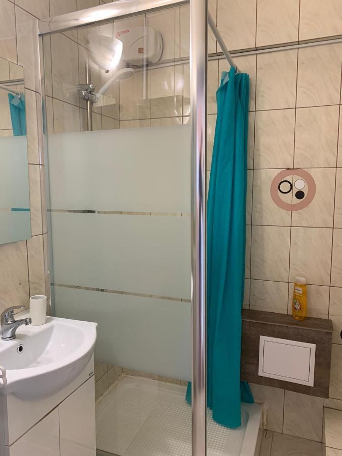 Eva Twin Apartments ブカレスト エクステリア 写真